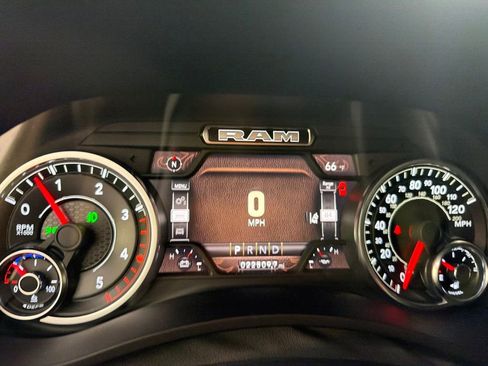 Used 2023 RAM 3500 Laramie AWD/4WD image 28
