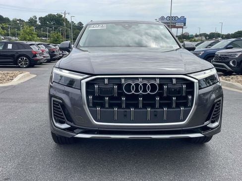 Certified 2025 Audi Q7 3.0T Premium Plus AWD/4WD image 2