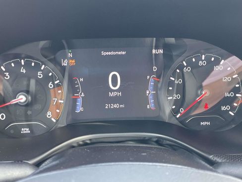 Used 2023 Jeep Compass Trailhawk w/ Trailer Tow Group image 25