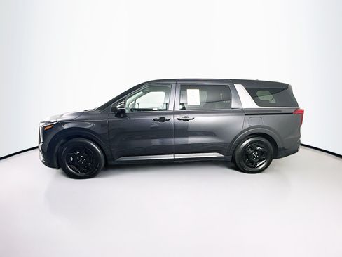 Used 2026 Kia Carnival FWD image 4
