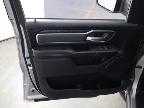 Used 2022 RAM 1500 Big Horn AWD/4WD image 14
