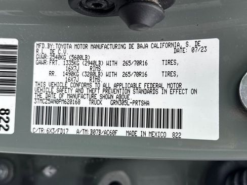 Used 2023 Toyota Tacoma TRD Off-Road w/ Black Out Package (TMS) AWD/4WD image 20