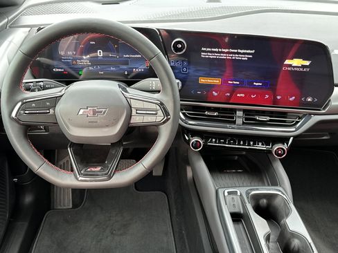 New 2026 Chevrolet Equinox EV RS image 16