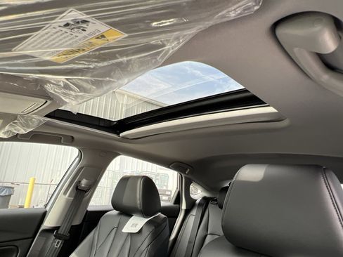 New 2026 Acura Integra Base image 21