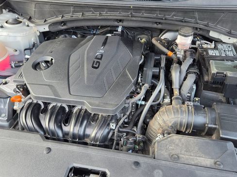 Used 2022 Hyundai Tucson SEL w/ Convenience + Premium Package FWD image 10