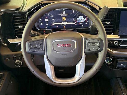 New 2026 GMC Sierra 2500 SLT w/ SLT Premium Package AWD/4WD image 15
