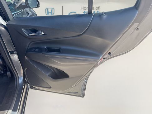 Used 2020 Chevrolet Equinox Premier image 30