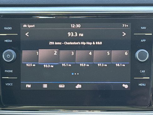 Used 2019 Volkswagen Atlas SEL Premium image 23