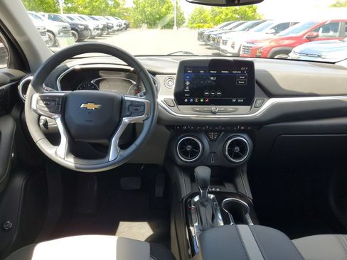 Certified 2023 Chevrolet Blazer LT w/ Convenience Package FWD image 24
