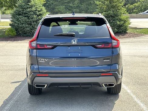 Used 2024 Honda CR-V Sport Touring image 4