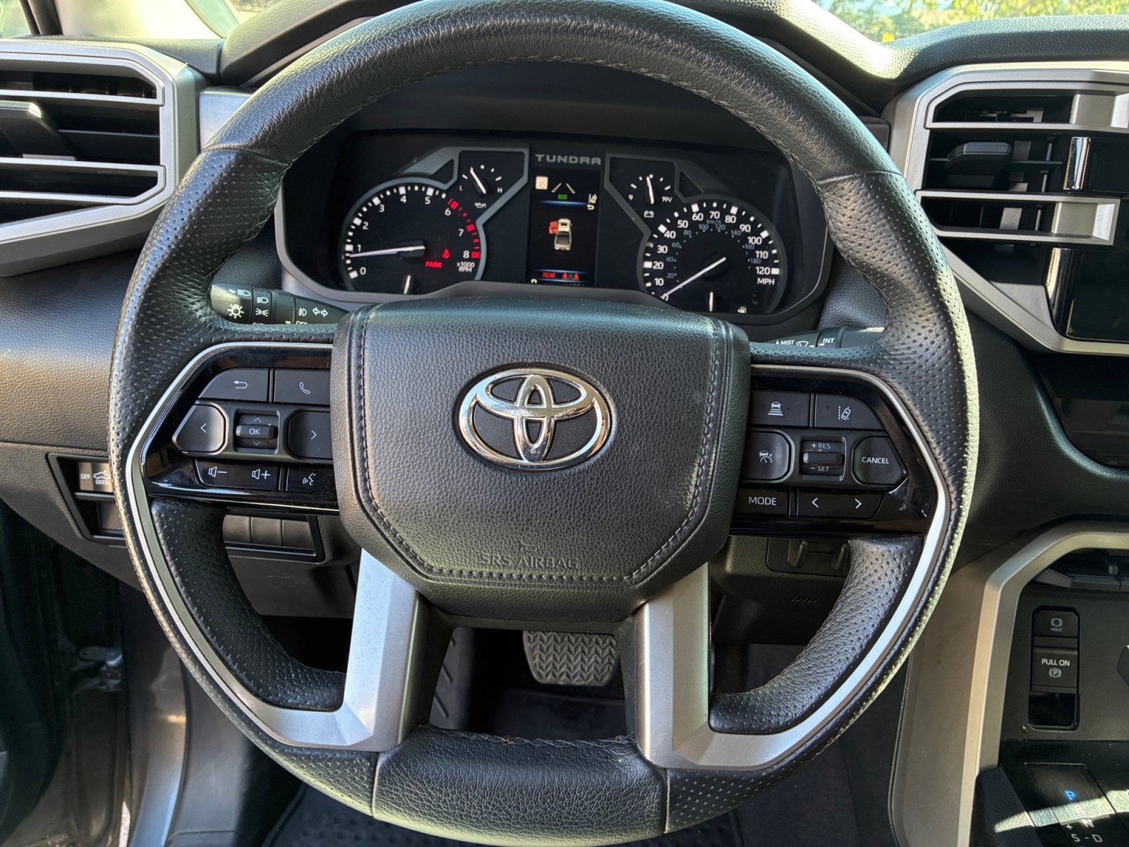 Used 2022 Toyota Tundra SR5 w/ SR5 Premium Package RWD image 17