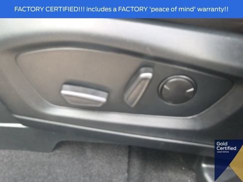 Used 2024 Ford Explorer XLT AWD/4WD image 28