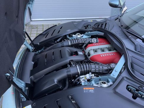 Used 2023 Ferrari Purosangue AWD/4WD image 25