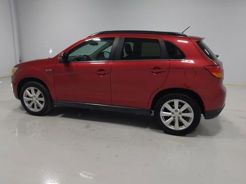 Used 2015 Mitsubishi Outlander Sport GT image 3