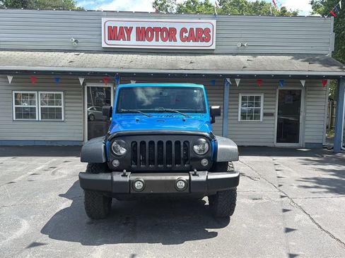 Used 2016 Jeep Wrangler Sport AWD/4WD image 2