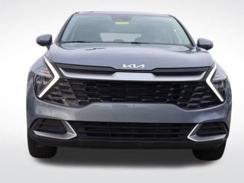 Used 2023 Kia Sportage EX image 4