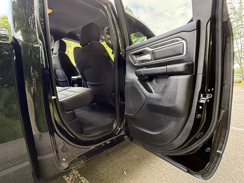 Used 2021 RAM 1500 Big Horn AWD/4WD image 33