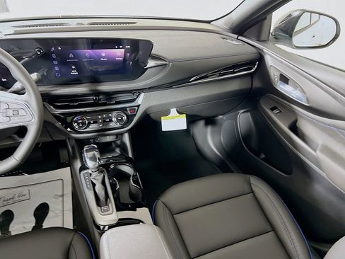New 2026 Buick Envista Sport Touring w/ Convenience I Package image 18