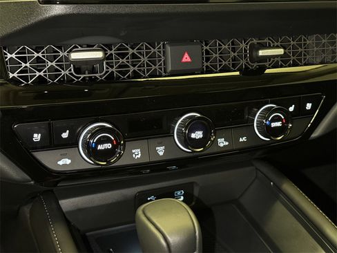 New 2025 Honda Accord Touring image 25