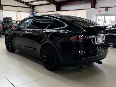 Used 2020 Tesla Model X AWD/4WD image 4
