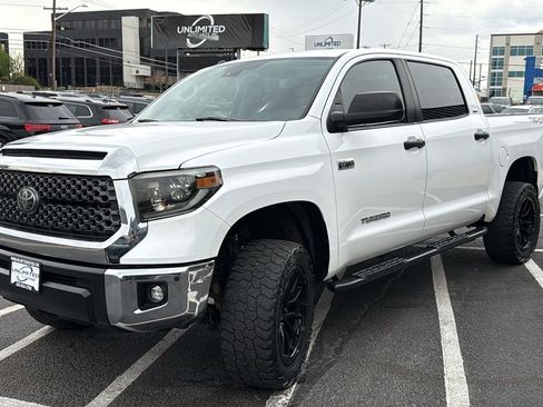 Used 2019 Toyota Tundra SR5 w/ TRD Off Road Package image 7