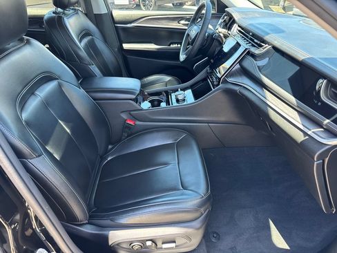 Certified 2023 Jeep Grand Cherokee 4WD 4xe image 15