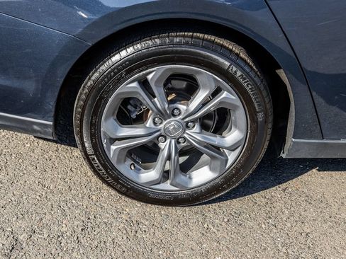 Used 2024 Honda Accord EX image 9