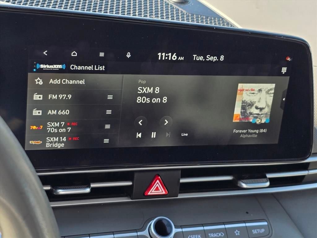 Used 2023 Hyundai Elantra SEL w/ Convenience Package FWD image 19