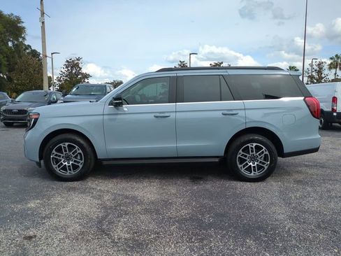 Used 2025 Ford Expedition Active image 8