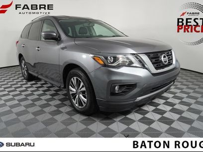 Used 2019 Nissan Pathfinder FWD