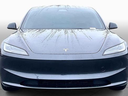 Used 2025 Tesla Model 3 Long Range image 3
