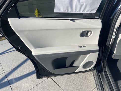 New 2026 Hyundai Ioniq 5 Limited image 17