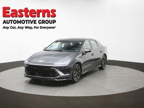 Used 2025 Hyundai Sonata SEL FWD image 55