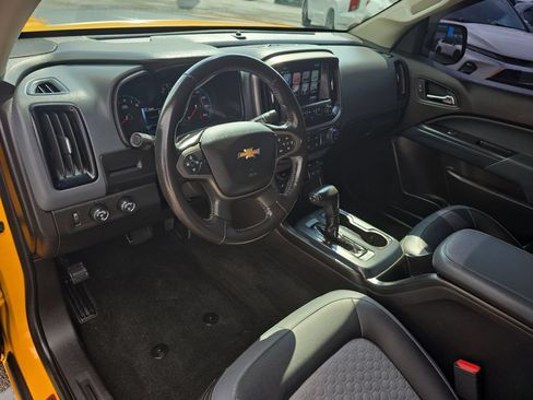 Used 2018 Chevrolet Colorado Z71 AWD/4WD image 25