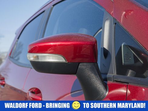 Used 2020 Ford EcoSport SE w/ SE Convenience Package image 13