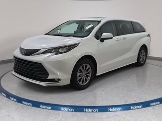 Used 2024 Toyota Sienna XLE FWD video 1