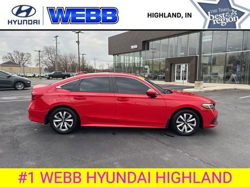 Used 2023 Honda Civic LX image 3