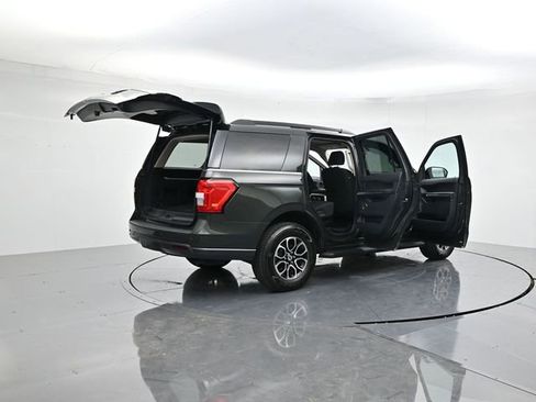 Certified 2023 Ford Expedition XL image 45