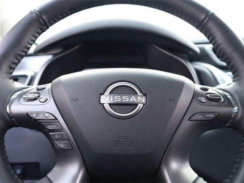 Certified 2024 Nissan Murano SL image 11