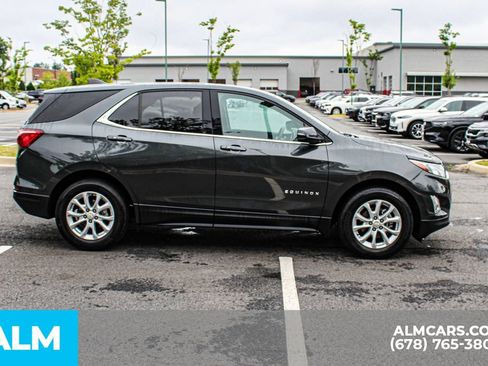 Used 2018 Chevrolet Equinox LT FWD image 9