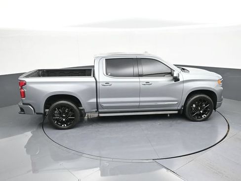 Used 2025 Chevrolet Silverado 1500 High Country AWD/4WD image 72