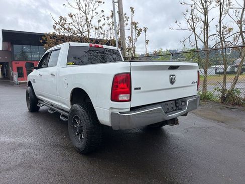 Used 2015 RAM 2500 SLT AWD/4WD image 2