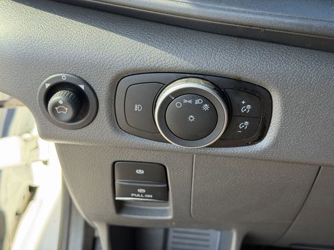 Used 2024 Ford Transit 250 Low Roof w/ Exterior Upgrade Package image 11