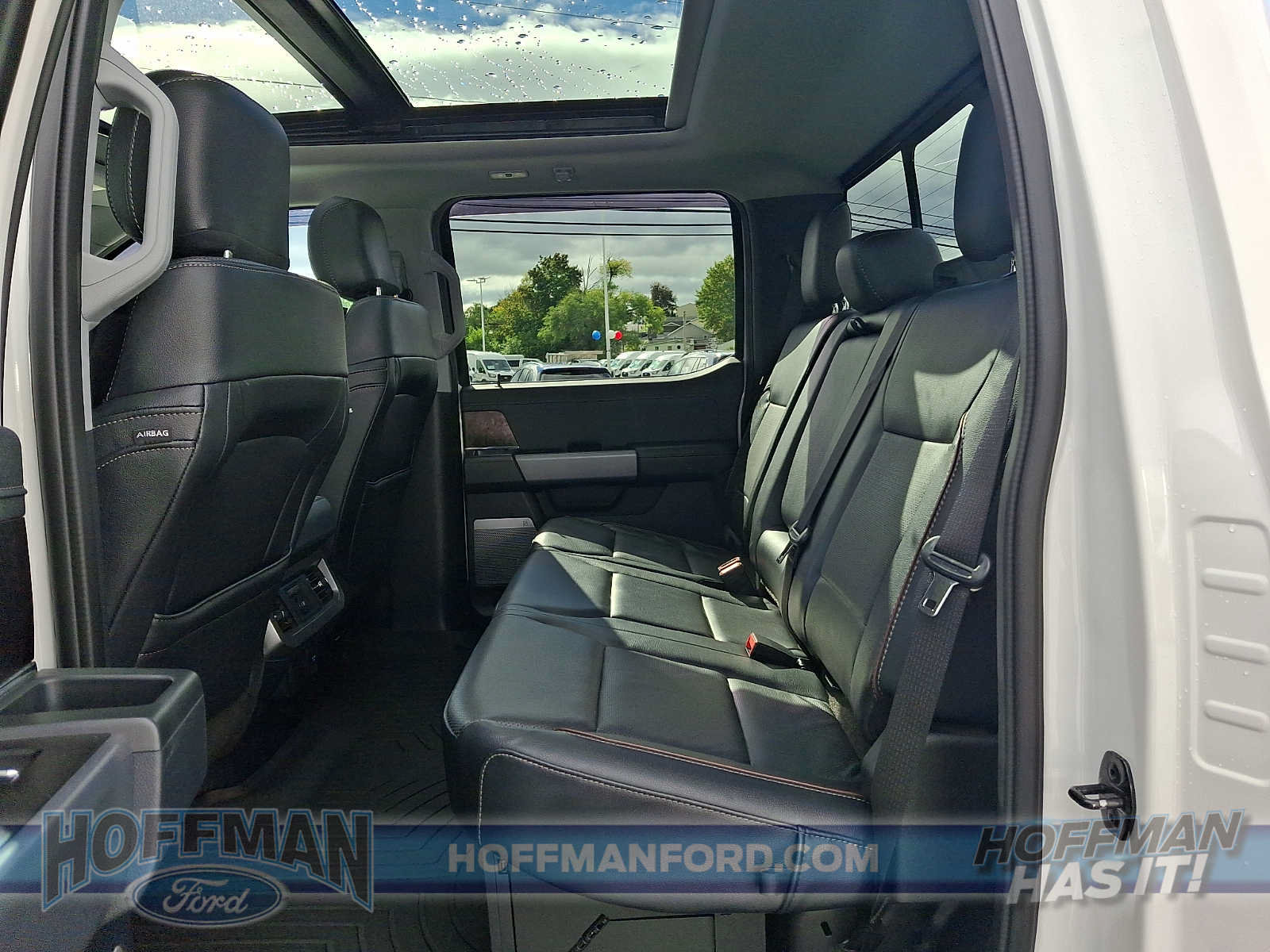 Certified 2023 Ford F450 Lariat w/ Lariat Ultimate Package AWD/4WD image 9