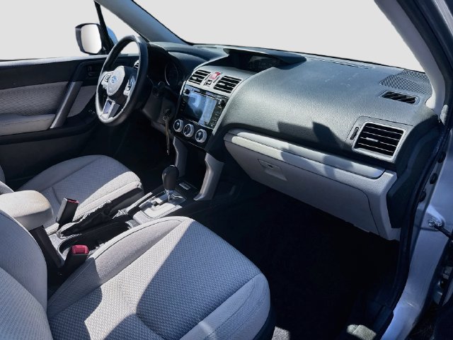 Used 2018 Subaru Forester 2.5i Premium w/ Protection Package #3 AWD/4WD image 35