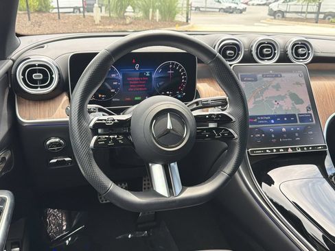 Certified 2025 Mercedes-Benz GLC 350e 4MATIC image 26