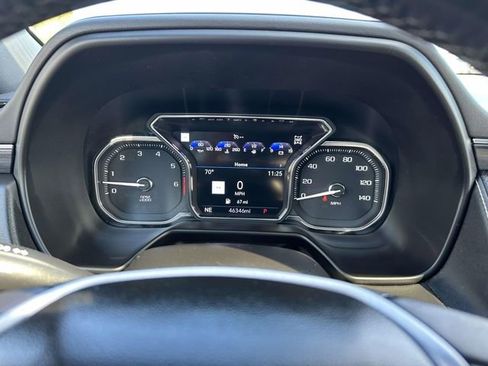 Used 2021 GMC Yukon XL SLT w/ SLT Premium Package image 14