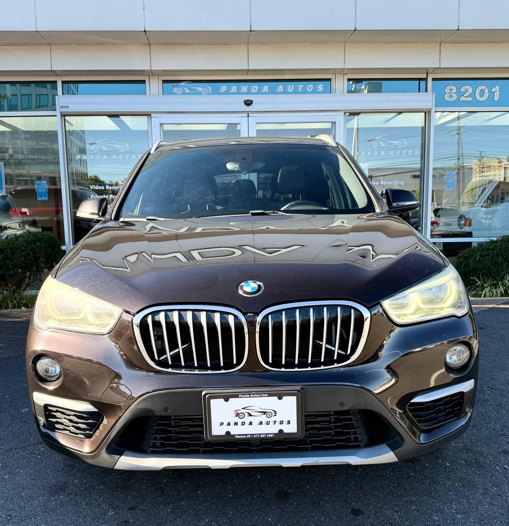Used 2016 BMW X1 xDrive28i w/ Premium Package AWD/4WD image 2