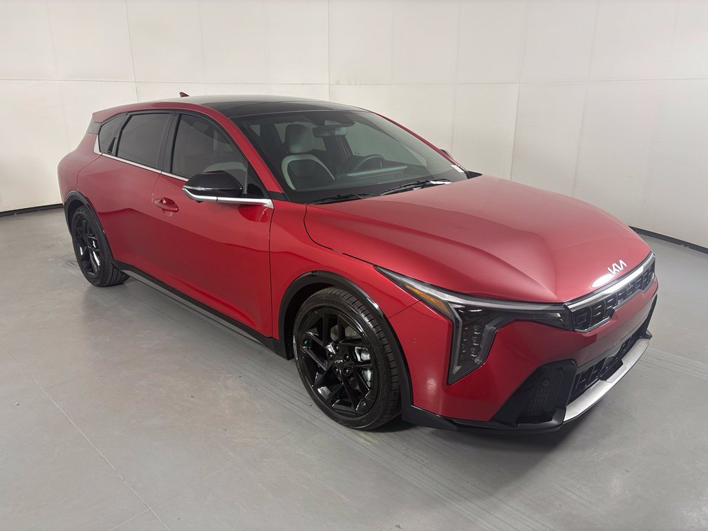 New 2026 Kia K4 GT-Line Turbo FWD image 2