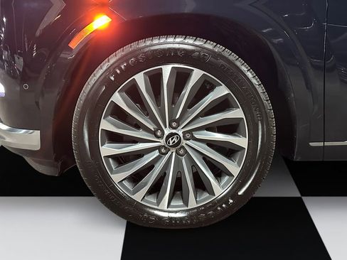 Used 2024 Hyundai Palisade Calligraphy image 14